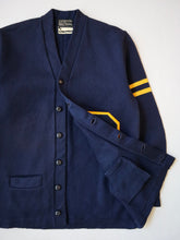 Load image into Gallery viewer, 1950s Californian Varsity Knit - M