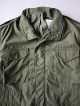 Load image into Gallery viewer, 1970/80s U.S Army M-65 Field Jacket - L