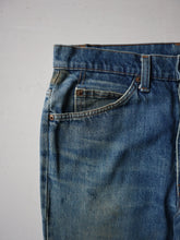 Load image into Gallery viewer, 1970's Levi's 517 Orange Tab Bootcut Jeans - 32"