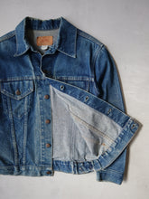 Load image into Gallery viewer, 1970s Made in USA Levi's Denim Jacket - XS