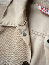 Load image into Gallery viewer, 1970s Levi's Corduroy Jacket - M