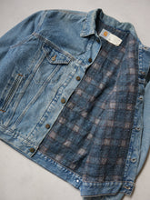Load image into Gallery viewer, 1990s Made in USA Carhartt Blanket Lined Denim Jacket - L