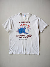 Load image into Gallery viewer, 1990s Distressed Hawaii T-Shirt - M