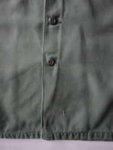 Load image into Gallery viewer, 1970s U.S Army OG-107 Fatigue Shirt - M
