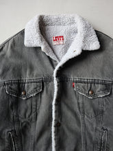 Load image into Gallery viewer, 1980's Distressed Levi's Sherpa Lined Denim Jacket - S/M