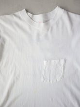 Load image into Gallery viewer, 1970's Honolulu Hawaii Pocket Tee - M