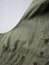 Load image into Gallery viewer, 1940s Canvas Hunting Vest - S