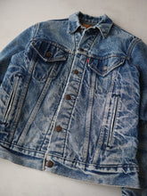 Load image into Gallery viewer, 1980s Made in USA Levi's Blanket Lined Denim Jacket - XS