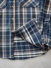 Load image into Gallery viewer, 1990s Fieldmaster Flannel Shirt - M