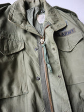 Load image into Gallery viewer, 1970s U.S Army M-65 Field Jacket - S