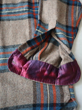 Load image into Gallery viewer, 1970s Creighton Plaid Flannel Shirt - M