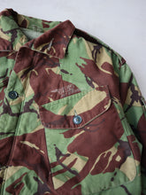 Load image into Gallery viewer, 1990's British Army DPM Camo Smock Jacket - M