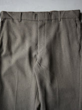 Load image into Gallery viewer, 1970s Levi's Action Slacks - 34"