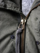 Load image into Gallery viewer, 1970s U.S Army M-65 Field Jacket - M