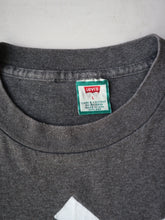 Load image into Gallery viewer, 1990's Levi's 501 Promo T-Shirt - L