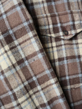 Load image into Gallery viewer, 1970s Pendleton Plaid Flannel Shirt - L