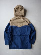 Load image into Gallery viewer, 1980s Pacific Trail Hooded Parka - M
