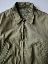 Load image into Gallery viewer, 1970s U.S Army Cold Weather CVC Tanker Jacket - L