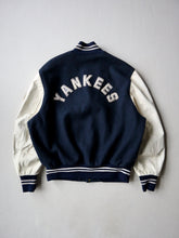 Load image into Gallery viewer, 1980s MLB New York Yankees Varsity Jacket - L
