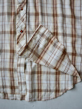 Load image into Gallery viewer, 1970's Permanent Press Pearl Snap Shirt - L