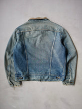 Load image into Gallery viewer, 1970s Thrashed Lee Storm Rider Denim Jacket - L/XL