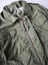 Load image into Gallery viewer, 1970/80s U.S Army M-65 Field Jacket - L