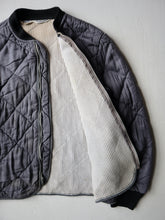 Load image into Gallery viewer, 1960s Distressed Thermal Lined Quilted Jacket - S