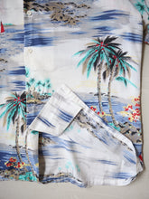 Load image into Gallery viewer, 1990's Moss Creek Trader Rayon Blend Hawaiian Shirt - M