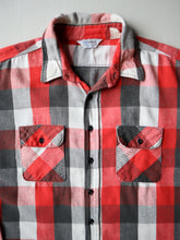 Load image into Gallery viewer, 1970s Five Brother Plaid Flannel - 4XL