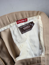 Load image into Gallery viewer, 1970s Levi's Sta-Prest Action Slacks - 36"