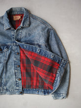Load image into Gallery viewer, 1980s Made in USA Levi's Flannel Lined Denim Jacket - L
