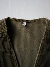 Load image into Gallery viewer, 1970s Euro Corduroy Workwear Vest - L