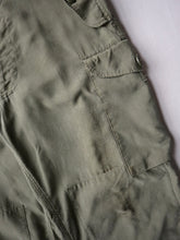 Load image into Gallery viewer, 1970s Canadian Army Lightweight Combat Pants - 32"