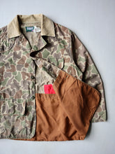 Load image into Gallery viewer, 1970s Saftbak Duck Camo Hunting Jacket - XL