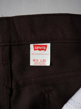 Load image into Gallery viewer, 1980s Levi's 517 Bootcut Pants - 35"