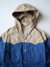 Load image into Gallery viewer, 1980s Pacific Trail Hooded Parka - M