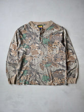 Load image into Gallery viewer, 1990s Realtree Henley Long Sleeve - S