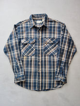 Load image into Gallery viewer, 1990s Fieldmaster Flannel Shirt - M