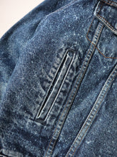Load image into Gallery viewer, 1970s Levi's Galactic Wash Sherpa Lined Denim Jacket - L/XL