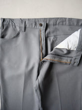 Load image into Gallery viewer, 1970's Levi's 517 Bootcut Pants - 36"