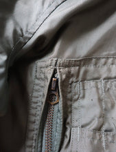 Load image into Gallery viewer, 1970s U.S Army CWU-45/P Cold Weather Bomber Jacket - M