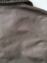 Load image into Gallery viewer, Burberrys' Lightweight Windbreaker Jacket - M