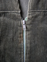 Load image into Gallery viewer, 1970s Euro Corduroy Workwear Vest - L