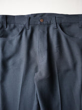 Load image into Gallery viewer, 1990s Levi's 517 Bootcut Pants - 38"
