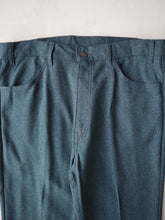 Load image into Gallery viewer, Levi's 517 Bootcut Pants - 38"