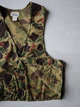 Load image into Gallery viewer, 1980s Duxbak Duck Camo Vest - M/L