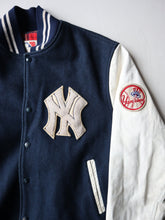 Load image into Gallery viewer, 1980s MLB New York Yankees Varsity Jacket - L