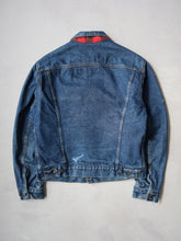 Load image into Gallery viewer, 1980s Made in USA Levi's Flannel Lined Denim Jacket - S