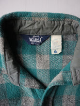 Load image into Gallery viewer, 1980s Woolrich Plaid Wool Blend Shirt - L