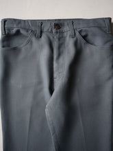 Load image into Gallery viewer, 1970's Levi's 517 Bootcut Pants - 32"